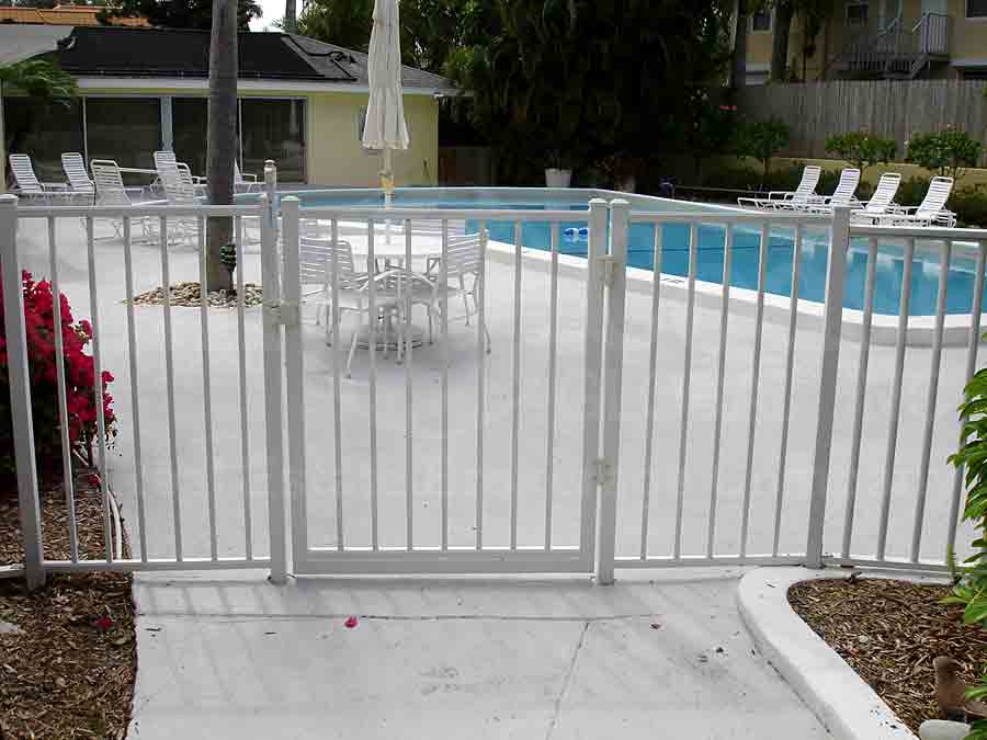 Bahama Club Community Pool Gate